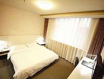 Super 8 By Wyndham Lanzhou Yan Tan Hotell Rom bilde